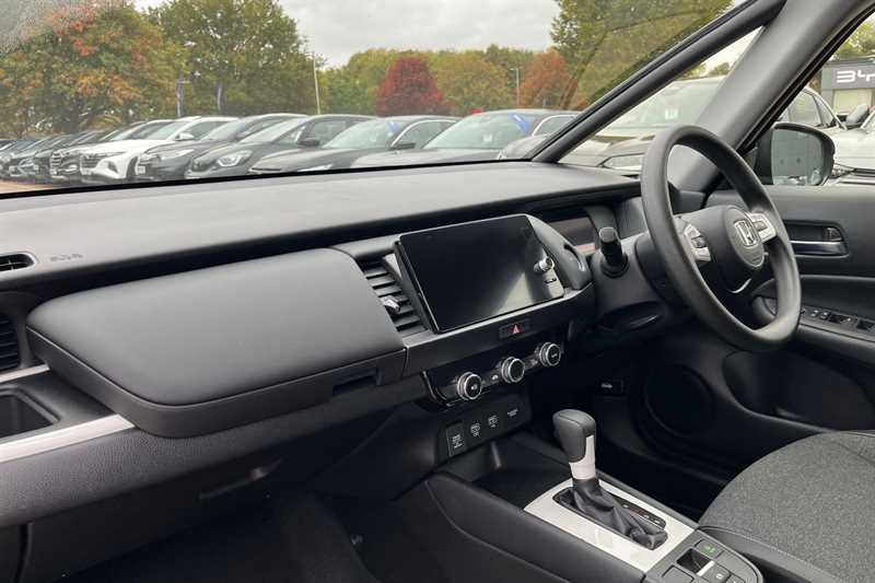 Used Honda Jazz 2023 for sale - 76022086: Photo 2