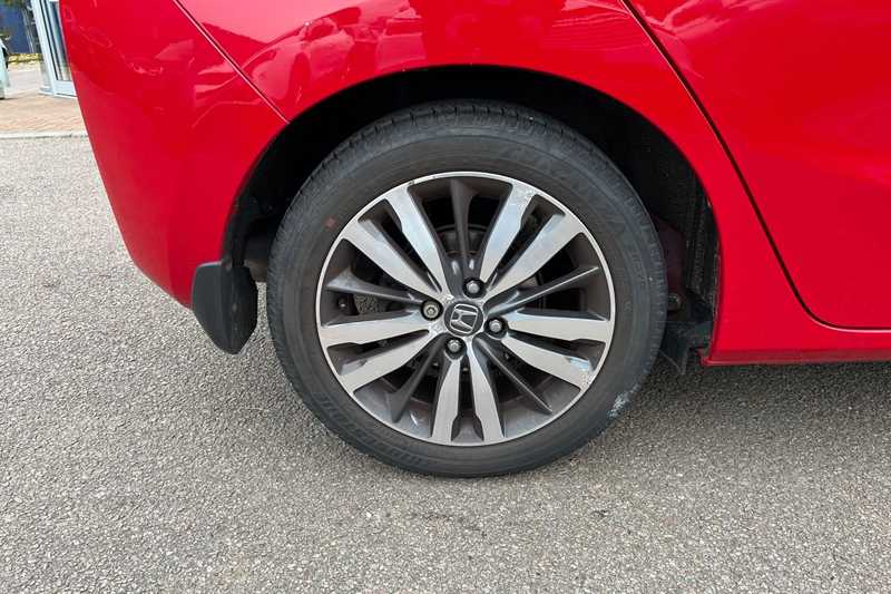Used Honda Jazz 2017 for sale - 76339017: Photo 9