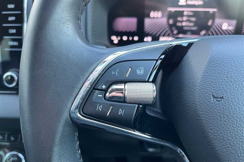 Used Skoda Karoq 2023 for sale - 77219051: Photo 13