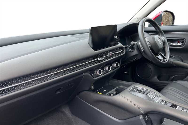 Used Honda ZR-V 2024 for sale - 77726400: Photo 2