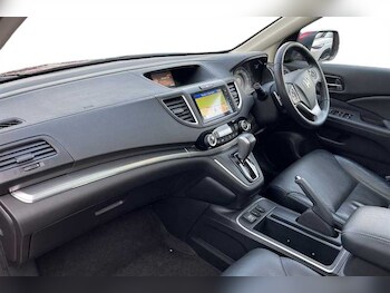 Used Honda CR-V 2017 for sale - 77205907: Photo