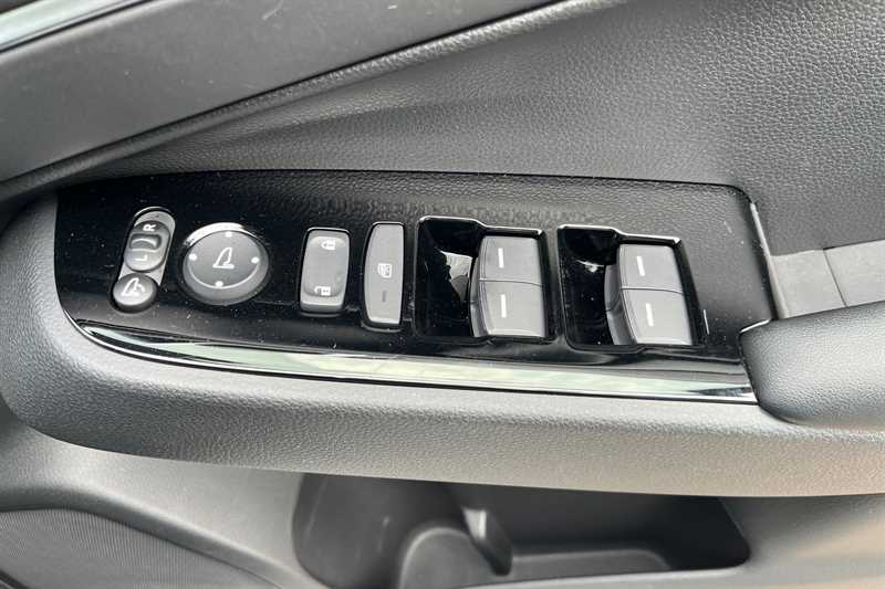 Used Honda HR-V 2022 for sale - 76096163: Photo 17