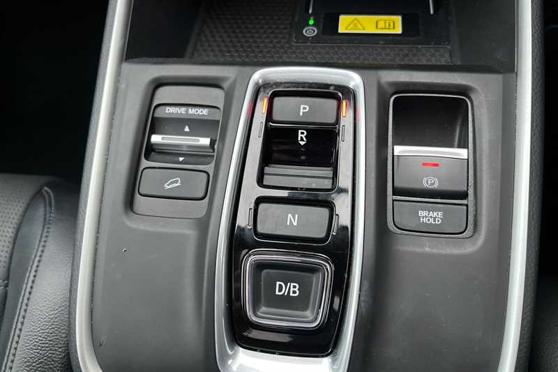 Used Honda CR-V 2025 for sale - 77031773: Photo 23