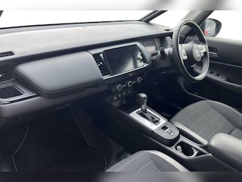 Used Honda Jazz 2023 for sale - 76668410: Photo