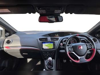 Used Honda Civic 2016 for sale - 77740240: Photo