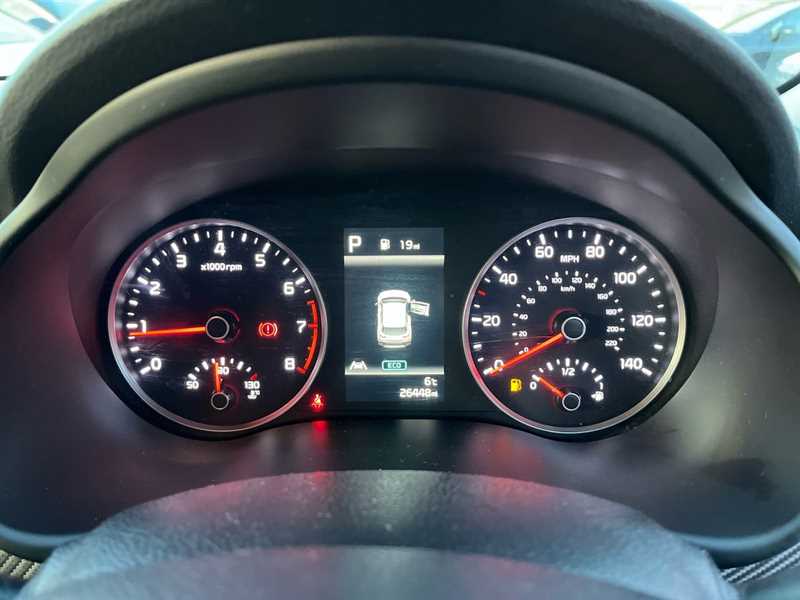 Used Kia Stonic 2023 for sale - 77499828: Photo 14