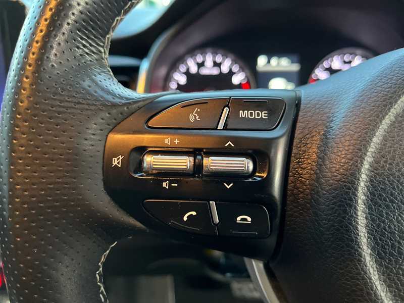 Used Kia Stonic 2023 for sale - 77499828: Photo 16