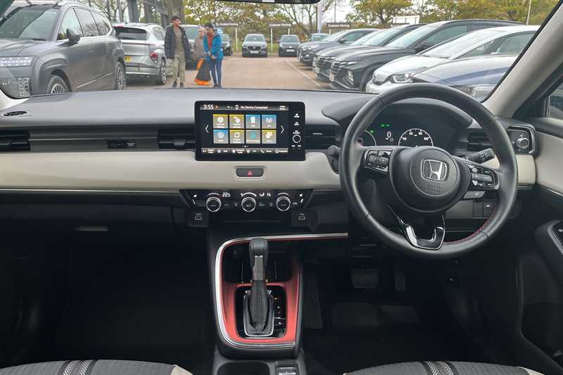 Used Honda HR-V 2023 for sale - 76297739: Photo 4