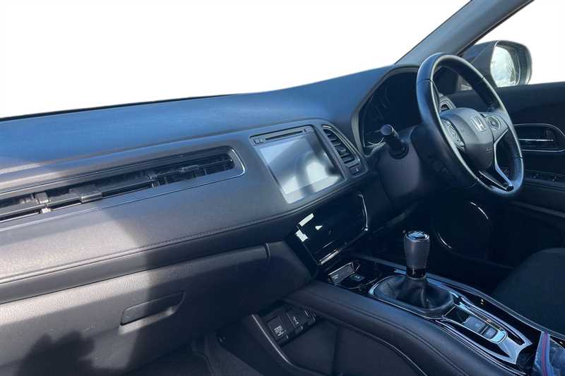 Used Honda HR-V for sale - 77826919: Photo 2