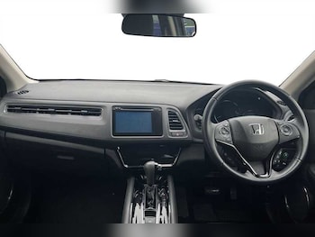 Used Honda HR-V 2020 for sale - 77333397: Photo