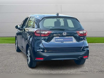 Used Honda Jazz 2023 for sale - 79270051: Photo