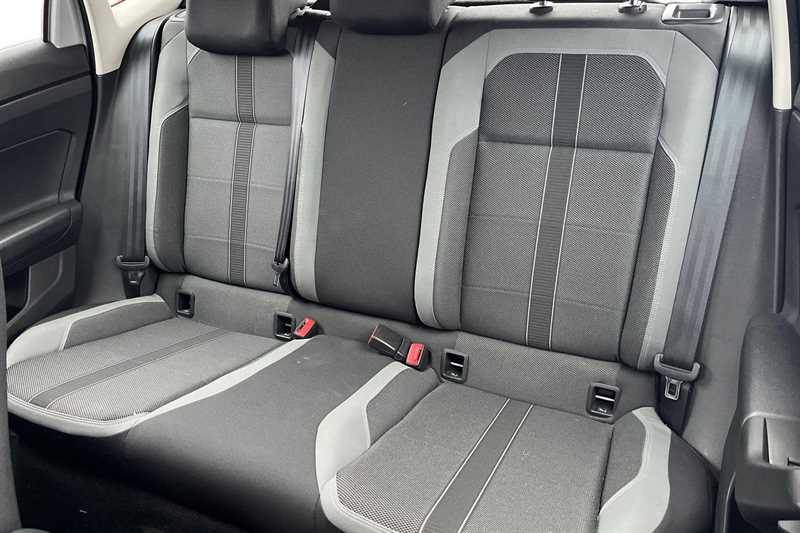 Used Volkswagen Polo 2018 for sale - 76754876: Photo 8