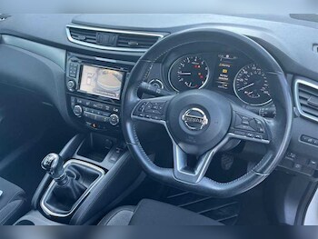 Used Nissan Qashqai 2018 for sale - 79578936: Photo