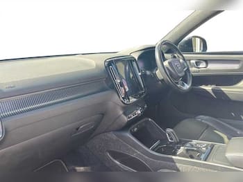 Used Volvo XC40 2019 for sale - 79498924: Photo