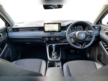 Used Honda HR-V 2024 for sale - 77031794: Photo