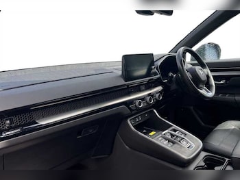 Used Honda CR-V 2023 for sale - 78811535: Photo