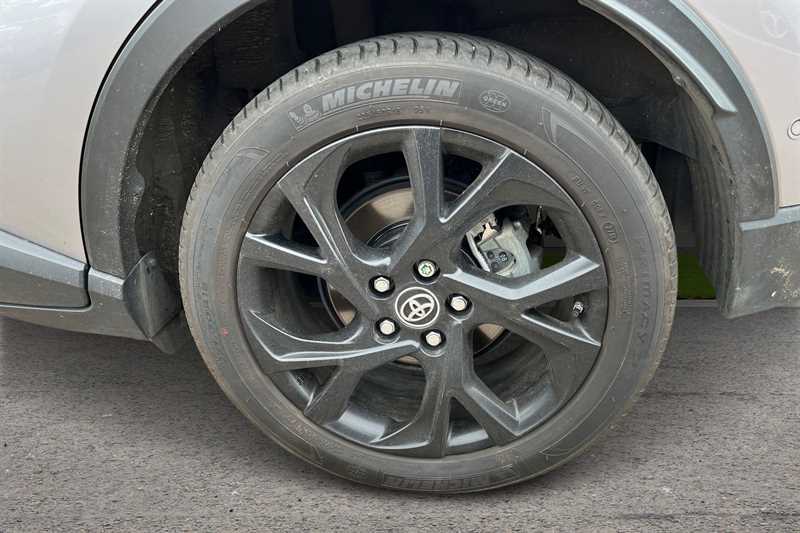 Used Toyota C-HR 2018 for sale - 77855942: Photo 9