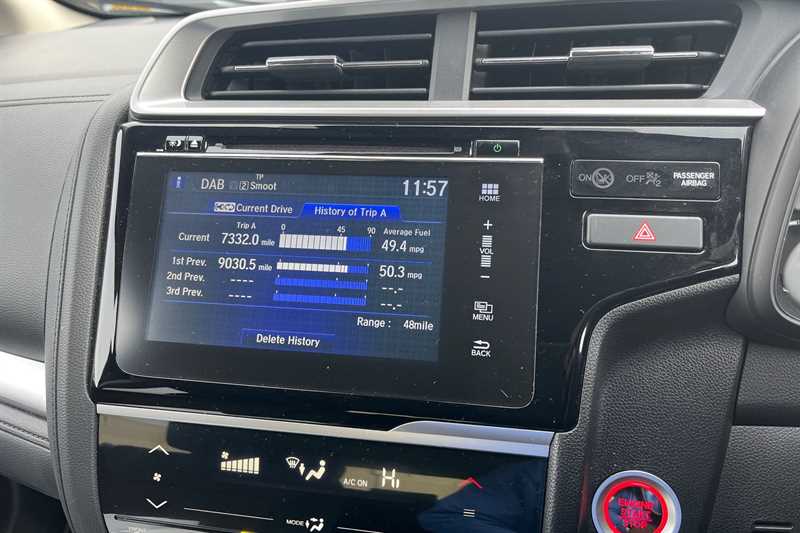 Used Honda Jazz 2019 for sale - 77134104: Photo 15