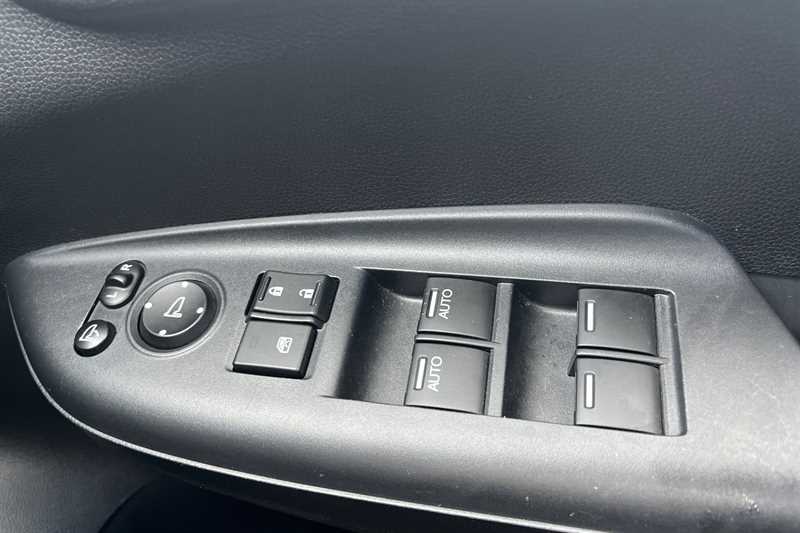 Used Honda Jazz 2019 for sale - 77134104: Photo 18