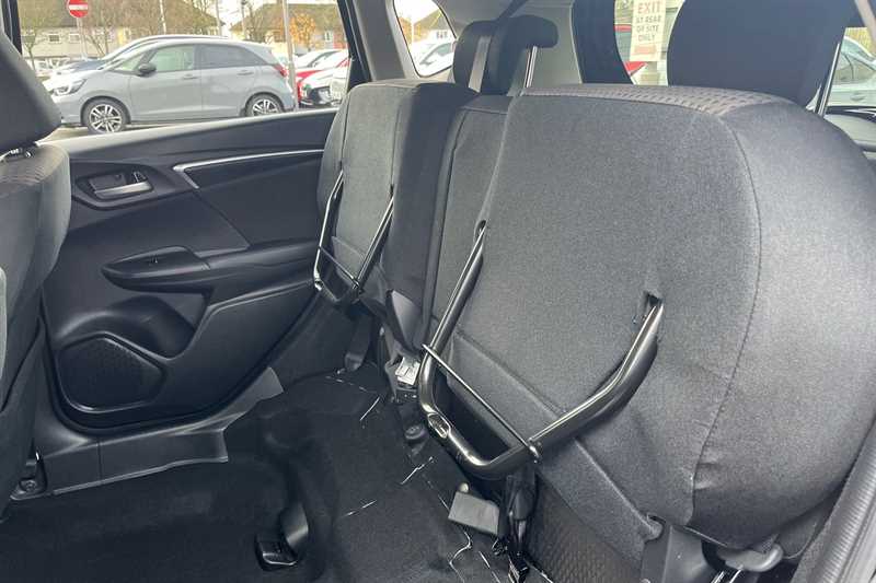 Used Honda Jazz 2019 for sale - 77134104: Photo 25