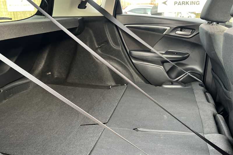 Used Honda Jazz 2019 for sale - 77134104: Photo 27