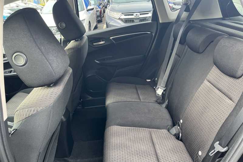 Used Honda Jazz 2019 for sale - 77134104: Photo 37