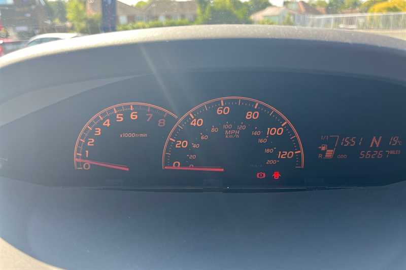 Used Toyota Yaris 2010 for sale - 76475217: Photo 11