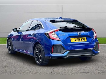 Used Honda Civic 2018 for sale - 75759193: Photo