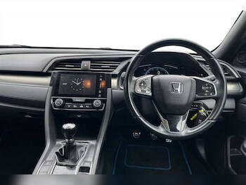 Used Honda Civic 2018 for sale - 75759193: Photo