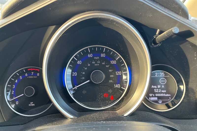 Used Honda Jazz 2016 for sale - 76705818: Photo 11