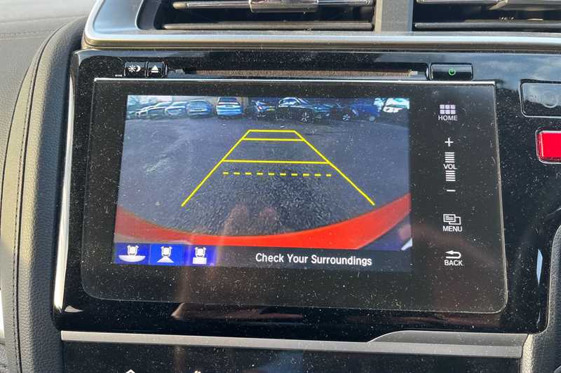 Used Honda Jazz 2016 for sale - 76705818: Photo 14