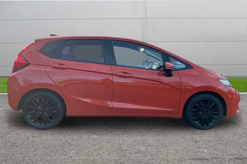 Used Honda Jazz 2016 for sale - 76705818: Photo 5