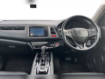 Used Honda HR-V 2017 for sale - 77855889: Photo