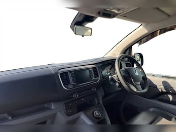 Used Vauxhall Vivaro Life 2020 for sale - 79541533: Photo