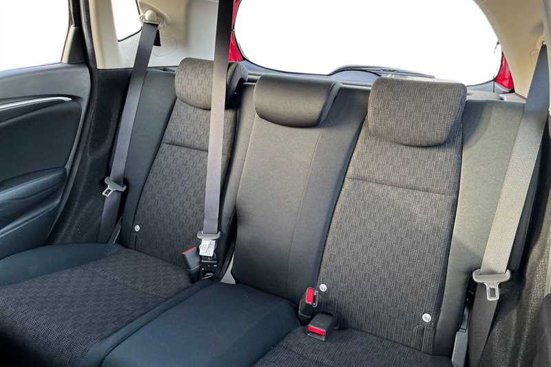 Used Honda Jazz 2015 for sale - 77795268: Photo 8