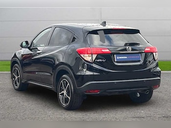 Used Honda HR-V 2019 for sale - 77674090: Photo