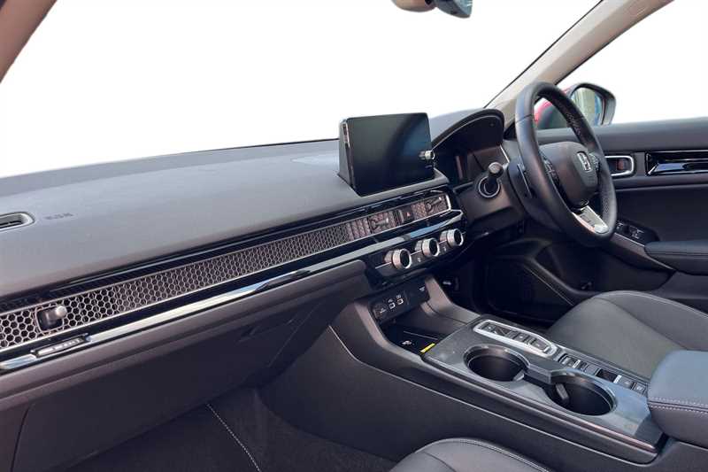 Used Honda Civic 2025 for sale - 76096157: Photo 2
