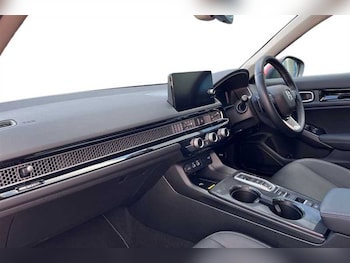 Used Honda Civic 2025 for sale - 76096157: Photo 2
