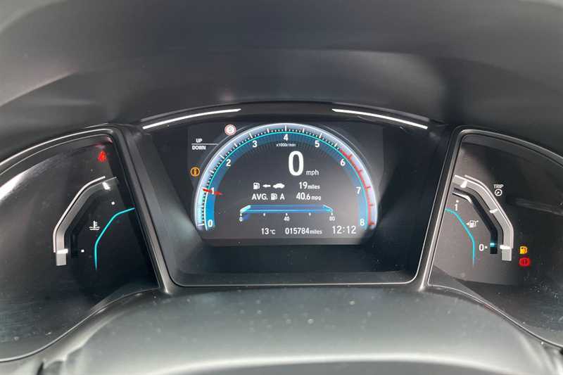 Used Honda Civic 2021 for sale - 76515094: Photo 11