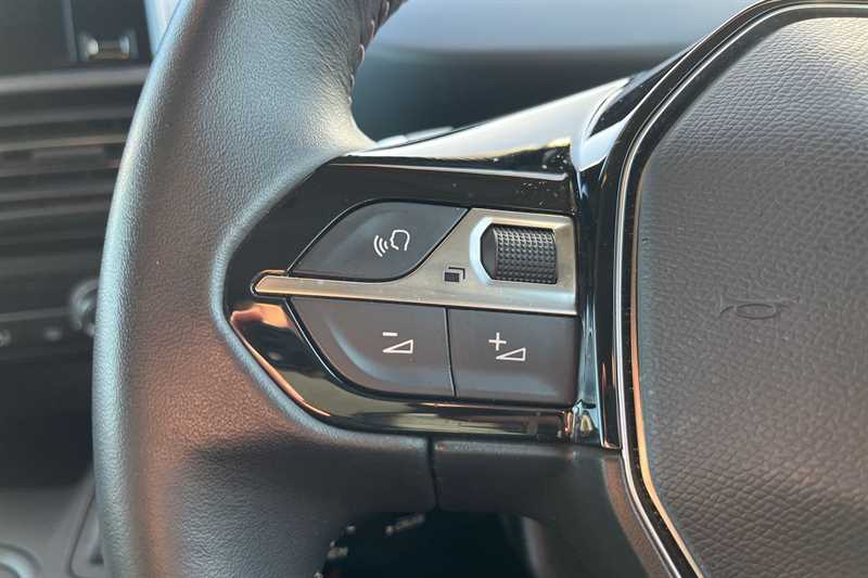 Used Peugeot Rifter 2023 for sale - 76928305: Photo 13