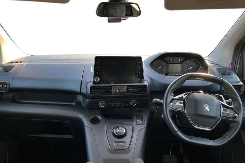 Used Peugeot Rifter 2023 for sale - 76928305: Photo 4