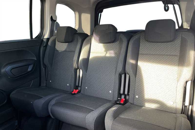 Used Peugeot Rifter 2023 for sale - 76928305: Photo 8