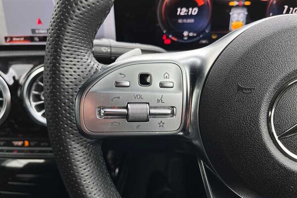 Used Mercedes-Benz CLA 2023 for sale - 76125117: Photo 17
