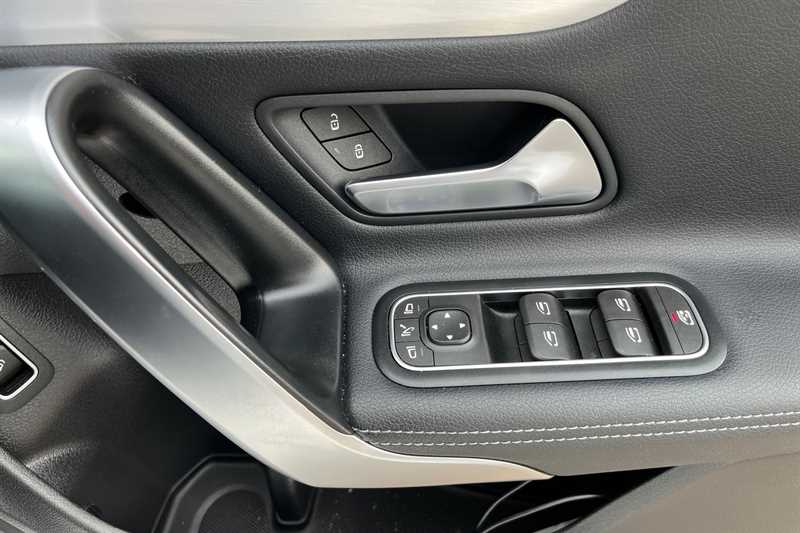 Used Mercedes-Benz CLA 2023 for sale - 76125117: Photo 18