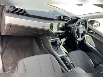 Used Audi Q3 2022 for sale - 79326010: Photo
