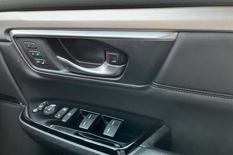 Used Honda CR-V 2022 for sale - 76400865: Photo 13