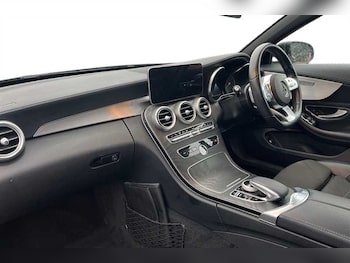 Used Mercedes-Benz C Class 2018 for sale - 76731851: Photo