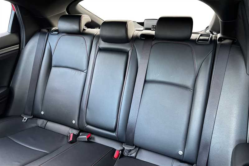 Used Honda Civic for sale - 76447243: Photo 8