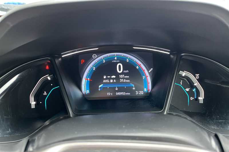 Used Honda Civic 2020 for sale - 76140500: Photo 11