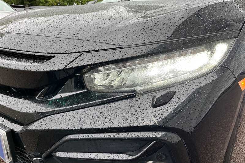 Used Honda Civic 2020 for sale - 76140500: Photo 19